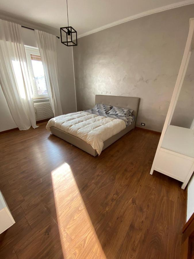 Hlux Oi Affiₜₜacaₘere Hotel Placência Exterior foto